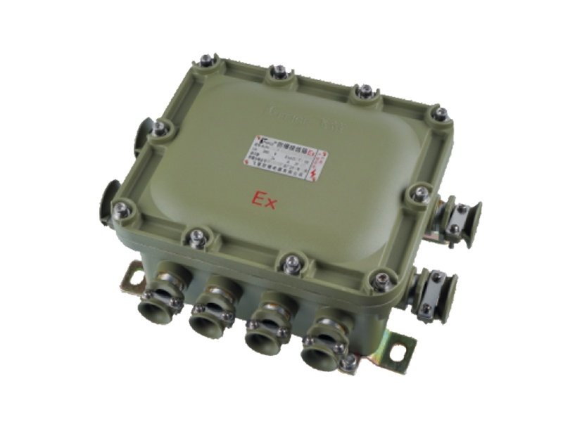 Explosion proof connection box